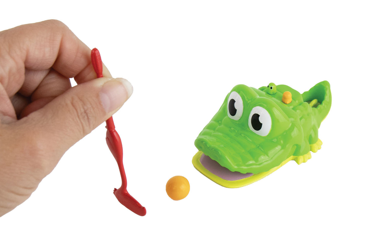 World's Smallest Gator Golf