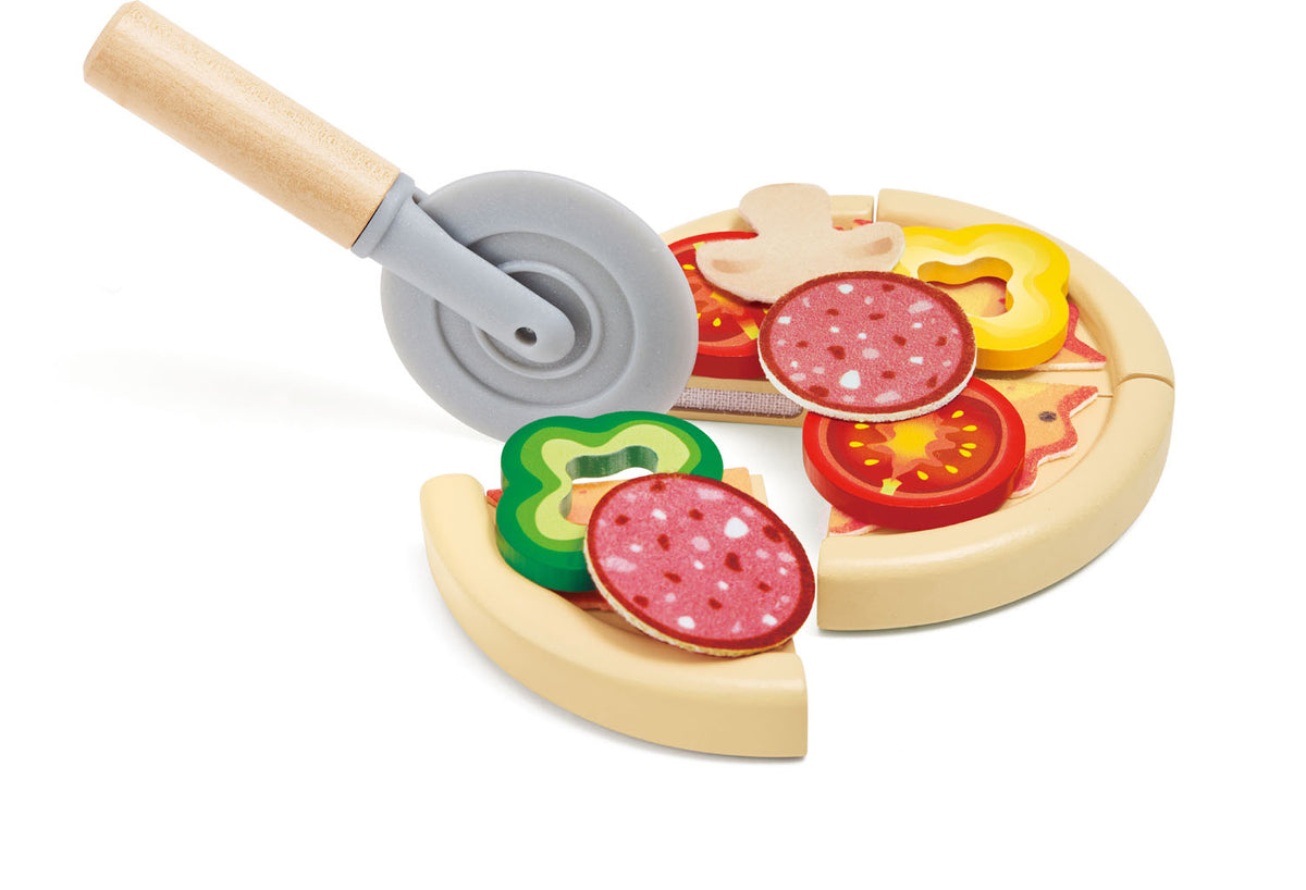 Hape  Light & Sizzle Pizza Oven Set