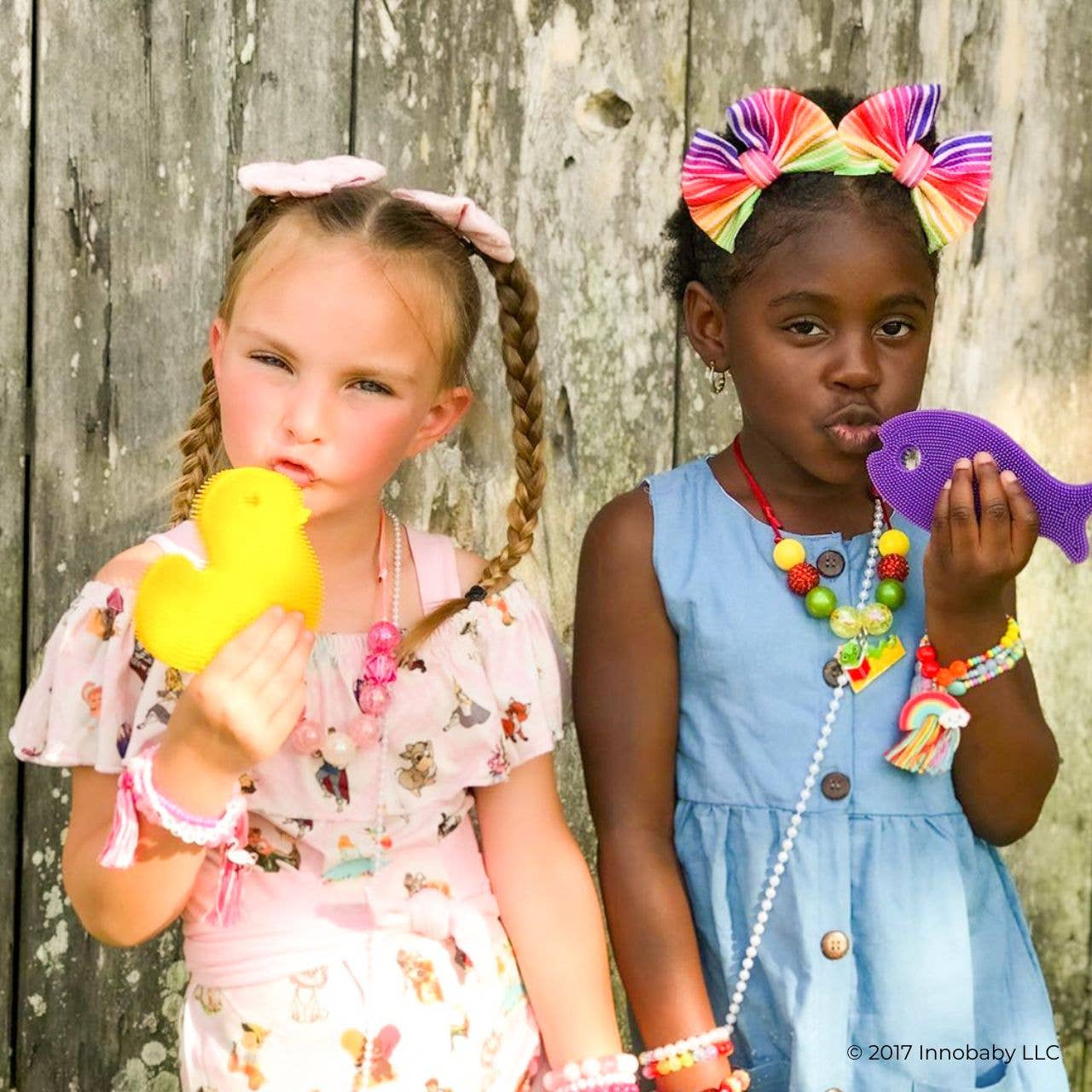 Silicone Bath Scrub / Fun Fish Shape Brush / Baby Bath Toy: Blue