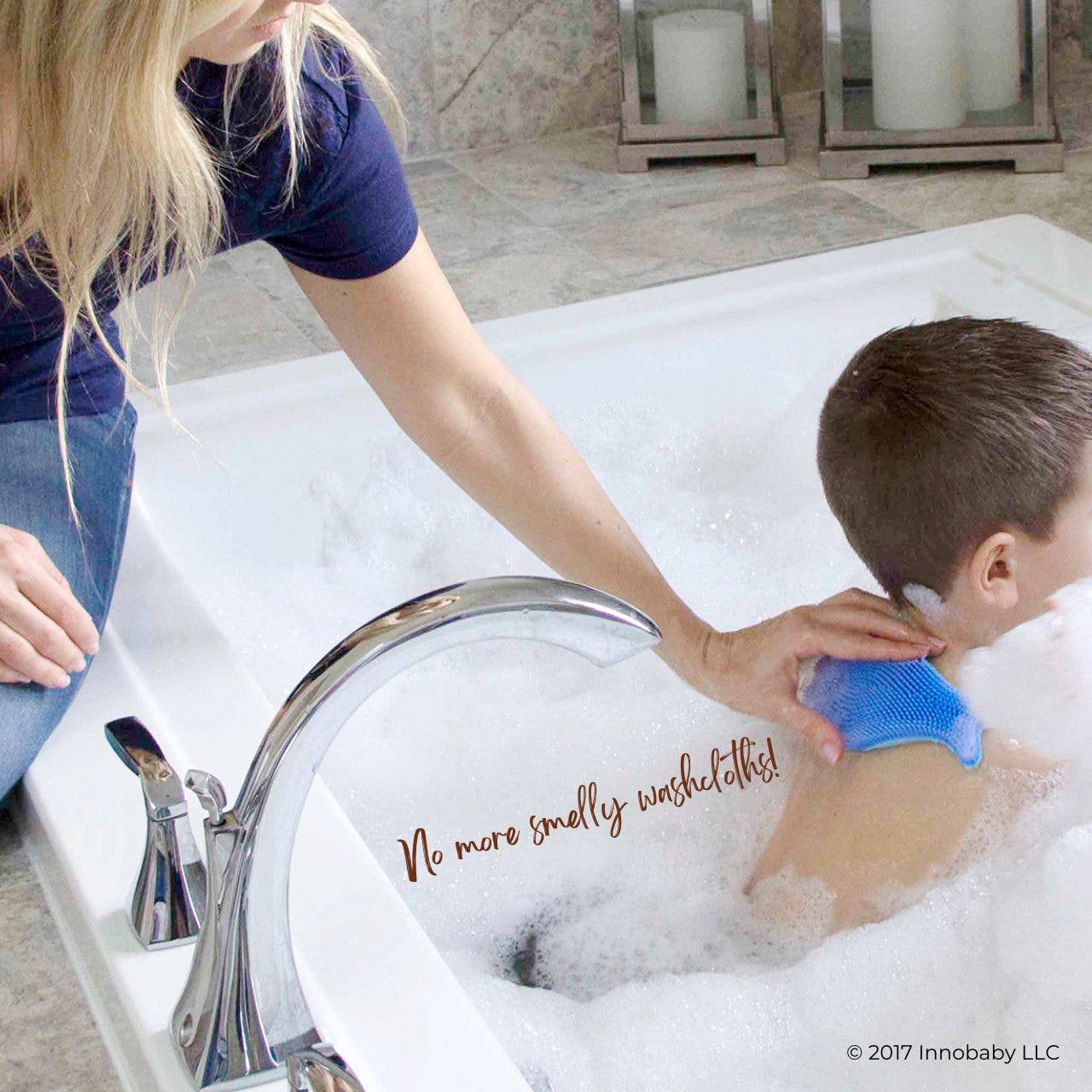 Silicone Bath Scrub / Fun Fish Shape Brush / Baby Bath Toy: Blue